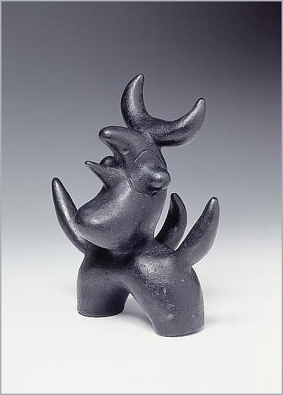 Moon_bird_miro_sculpture